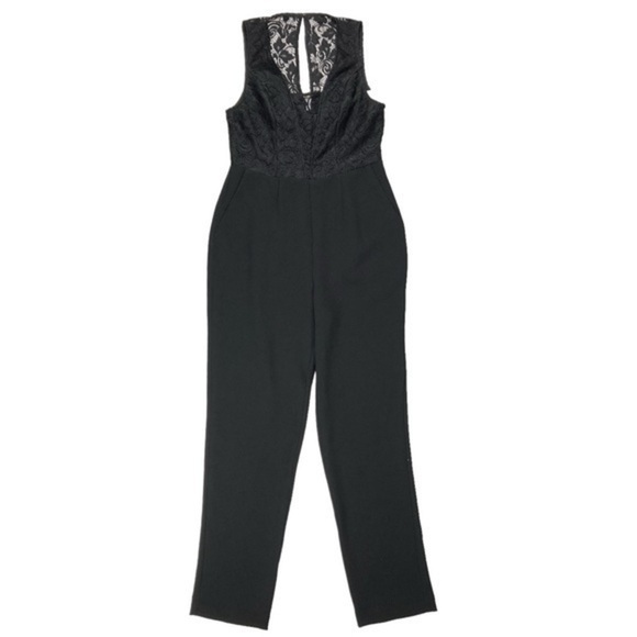 BCBGeneration Jumpsuit Womens Sz 2 Black Lace Sleeveless V-Neck with Pockets NEW - Picture 2 of 16